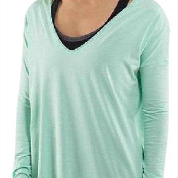 Lululemon Mint Green Long Sleeve V Neck Top